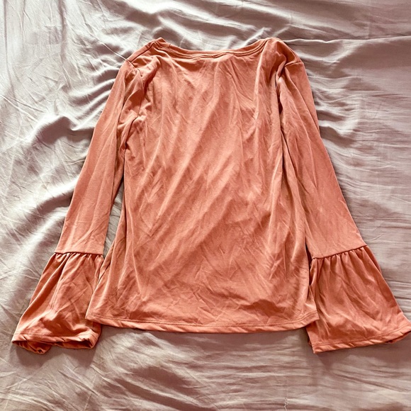 Aeropostale Bell Sleeve Shirt - Picture 2 of 2